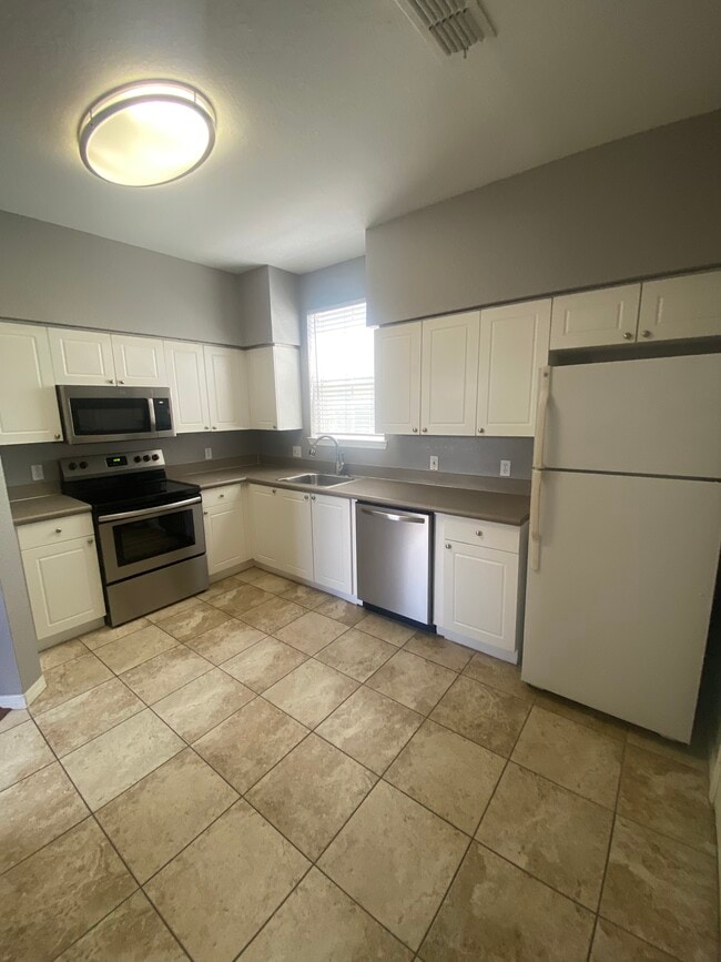 Photo - 4009 Sand Palm Ct