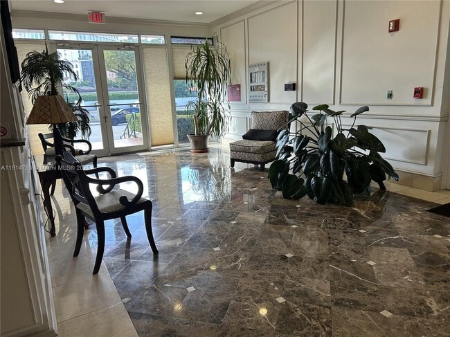 Photo - 2501 Douglas Rd Unit 503