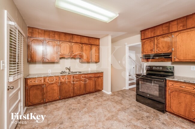 Photo - 1326 Potter Ave