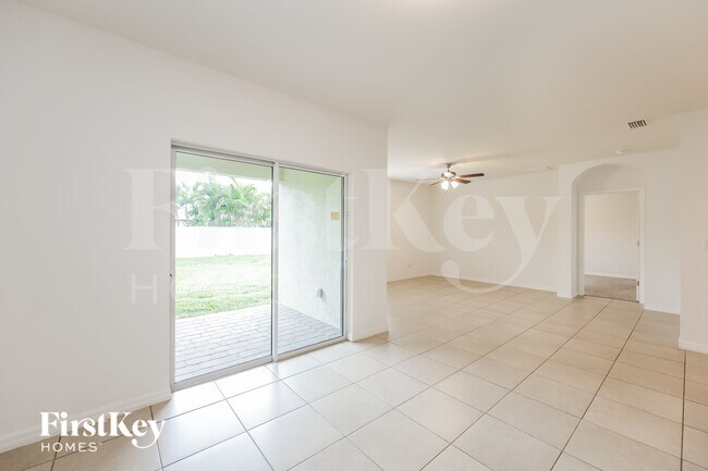 Photo - 519 SW 29th Terrace