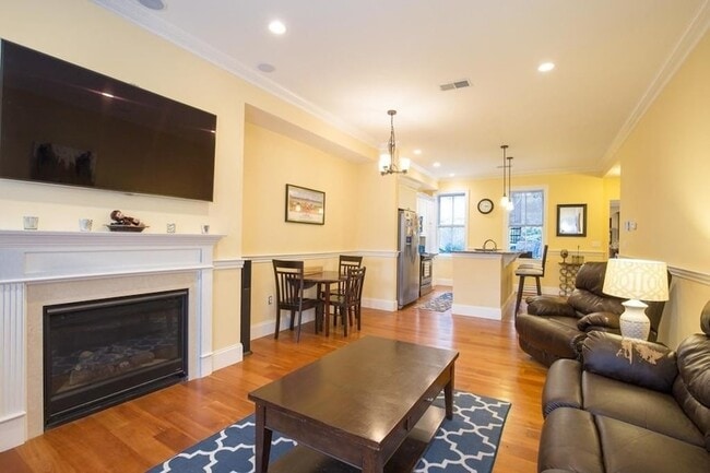 Photo - 8 Gates St Unit 1