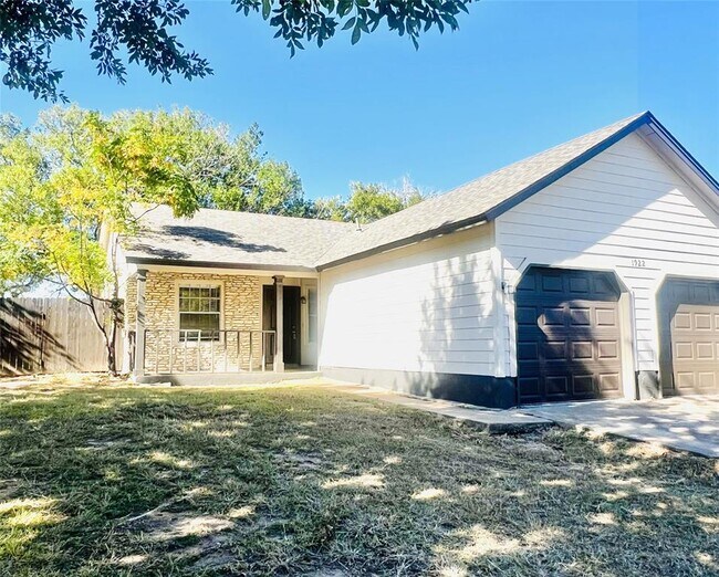 Photo - 1922 Nicole Cir