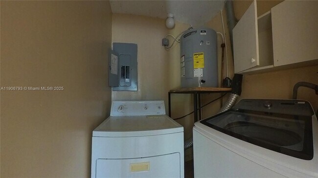 Photo - 28210 SW 143rd Ct