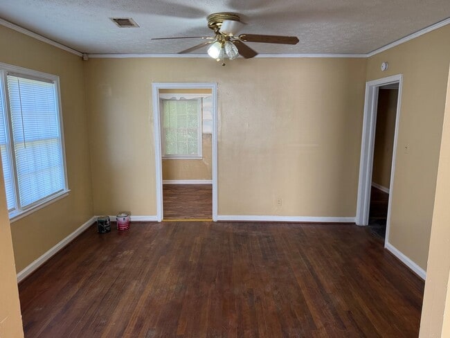 Photo - 2331 Amos St Unit 1