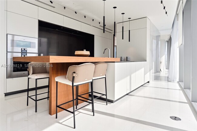 Photo - 300 Biscayne Blvd Unit 5101