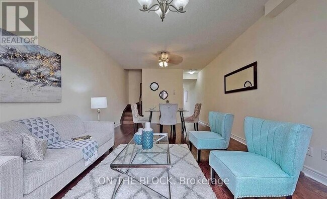 Photo - 3761A St Clair Ave E