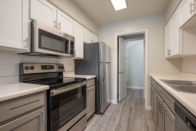 Photo - Chelsea Village Apartments