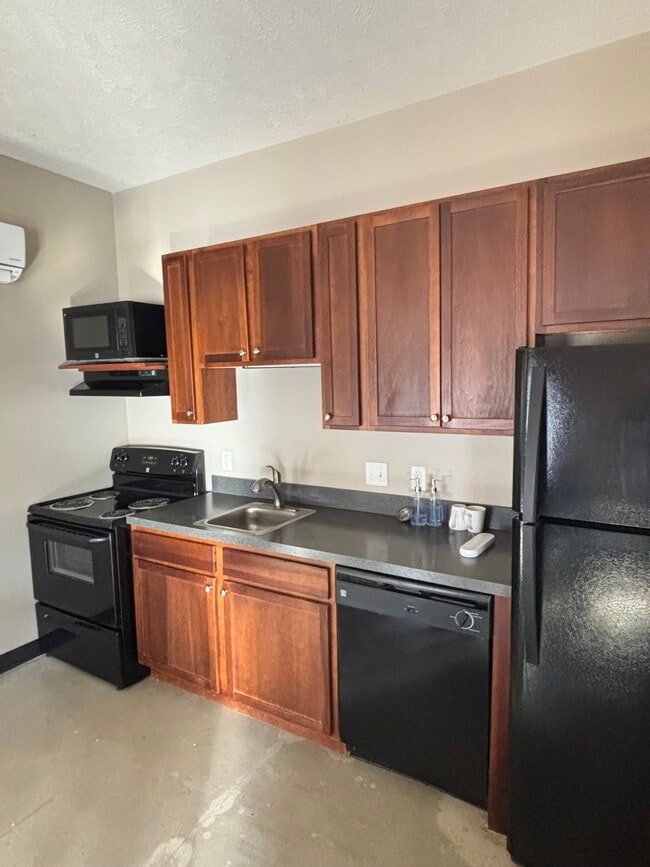 Photo - Aerie 147 Lofts