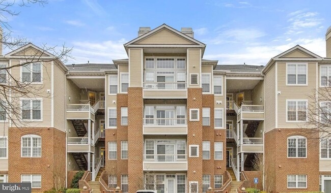 Building Photo - 4200 Mozart Brigade Ln