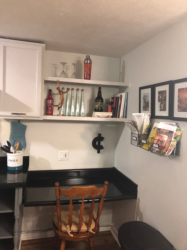 Photo - 104 Edgewood Ct Unidad Studio Apartment