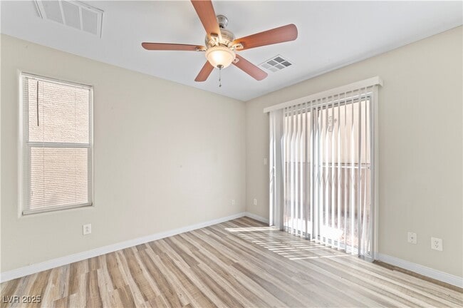 Photo - 1283 Little Boy Blue Ave