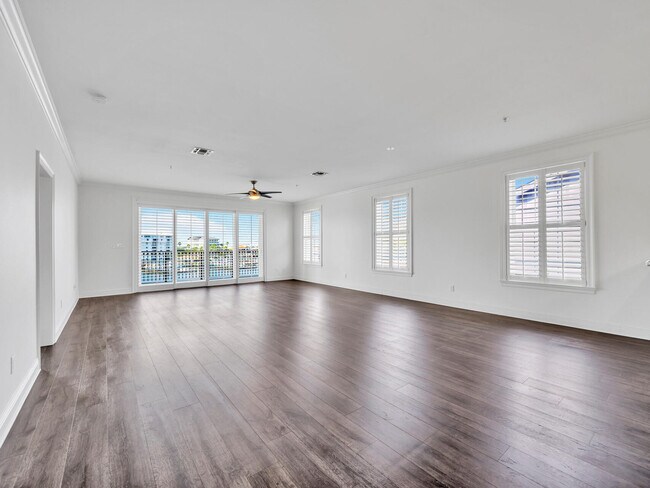 Photo - 724 Harbor Blvd Condo Unit 202