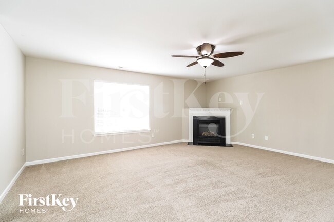 Photo - 333 Ashton Bluff Cir