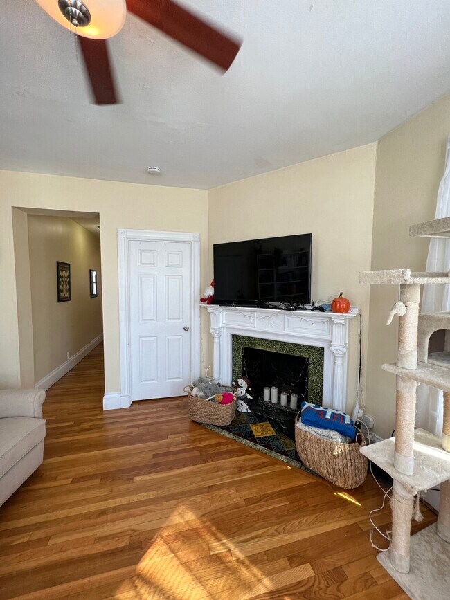 Photo - 381 Highland Ave