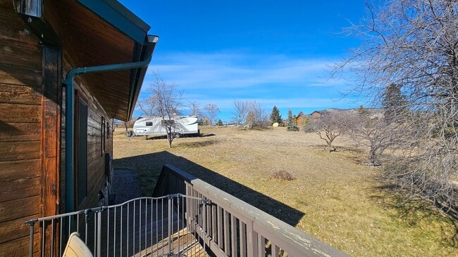 Photo - House with wood stove on Jette Hill