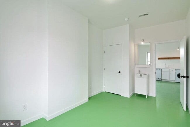 Photo - 2329 Frankford Ave