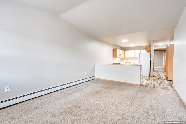 Photo - Lincoln Ridge