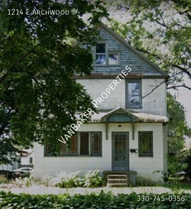 Building Photo - 1214 E Archwood Ave Rental