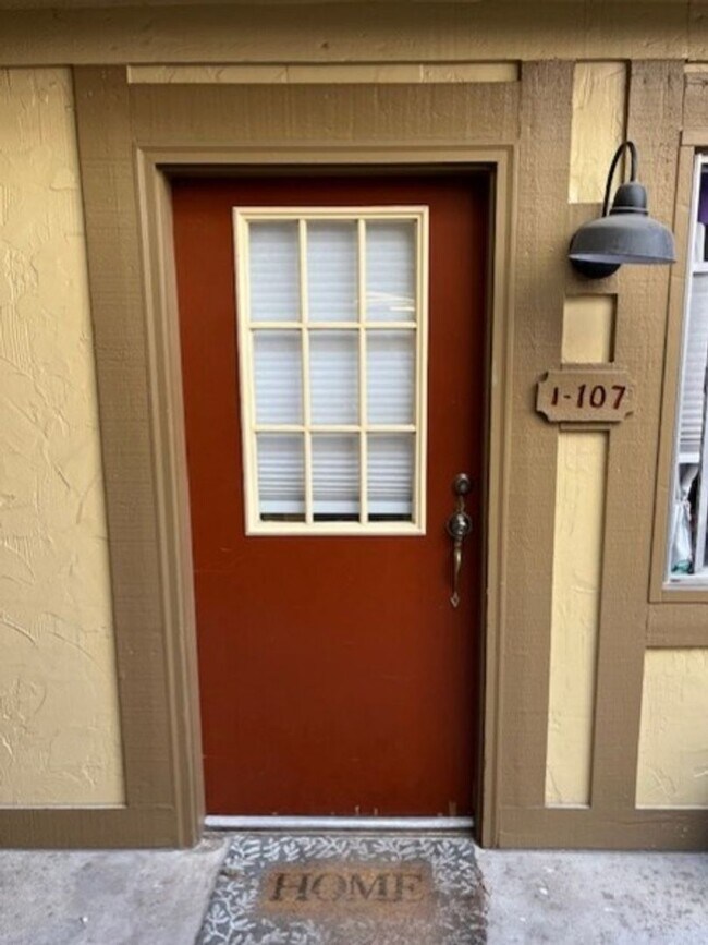 Photo - August 2026 Prelease! 2 Story, 2 BR 1.5 BA Condo at Wimbledon Condos Unidad I107