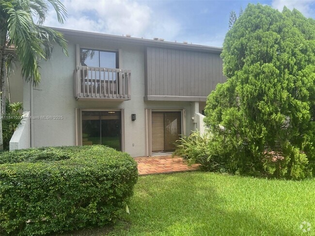 Building Photo - 11246 SW 104th St Rental
