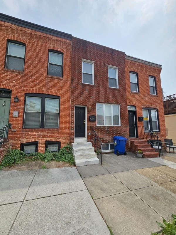 Photo - 3103 Foster Avenue