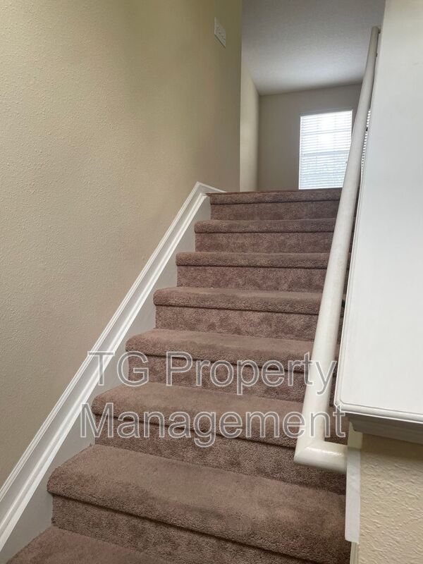 Photo - 575 Oakleaf Plantation Pky Unit 1309