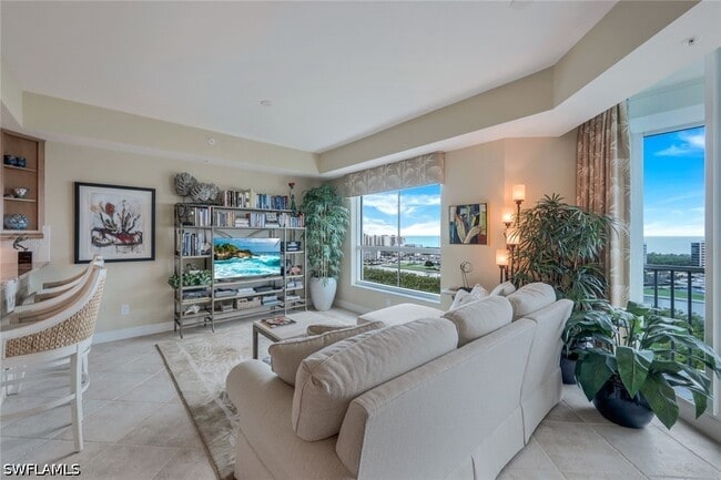 Photo - 295 Grande Way Unidad 1202