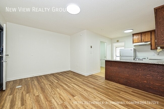 Photo - 220 McDade Rd Unit 3