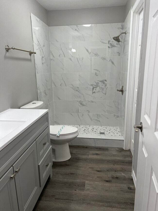 Photo - 1404 Montana Ave