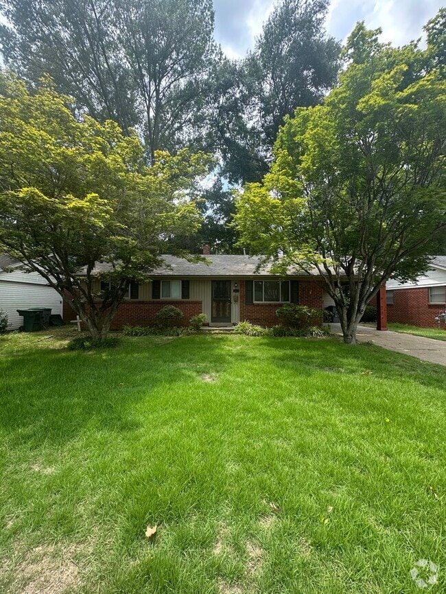 Building Photo - 3BD/1BA Home located in Colonial Acres!
