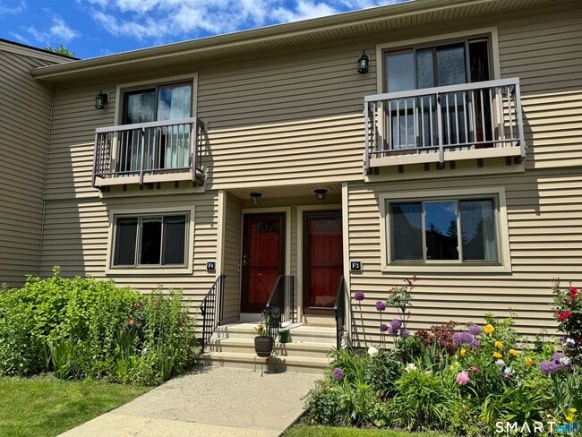 Photo - 330 Merwin Ave Unit F4