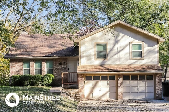 Building Photo - 209 Valley Dr