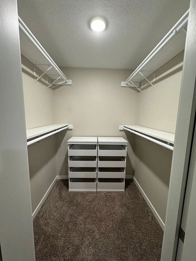 Photo - 5085 Liberty Dr
