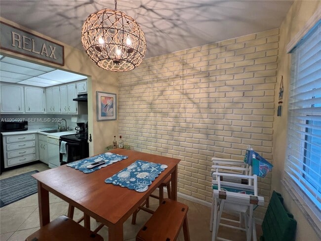 Photo - 108 Bravado Ln Unit 8