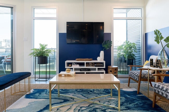 Photo - 527 St Joseph St Unit ID1265384P