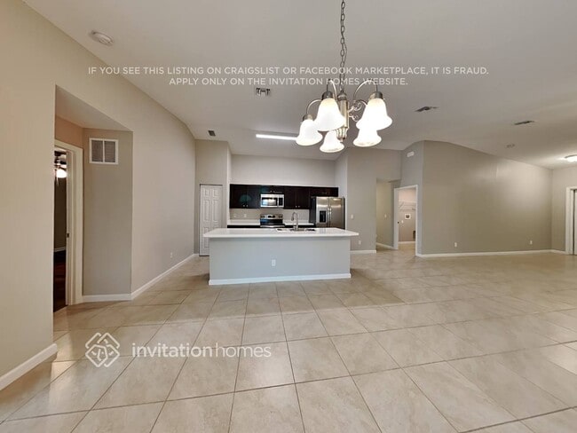 Photo - 1580 SW California Blvd