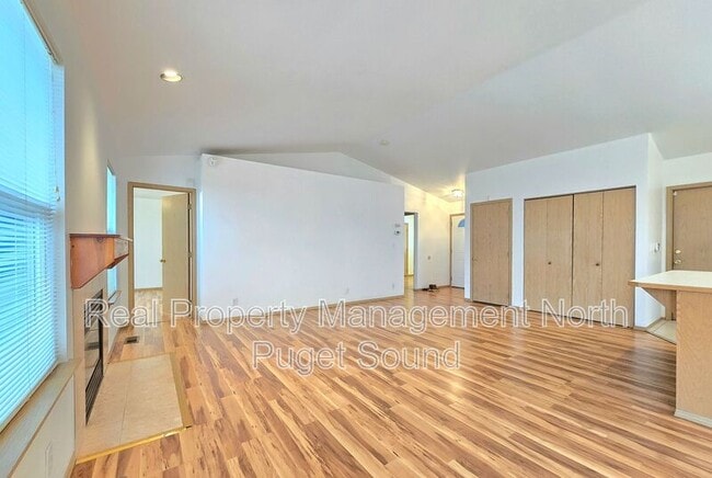 Photo - 5224 102nd Pl NE