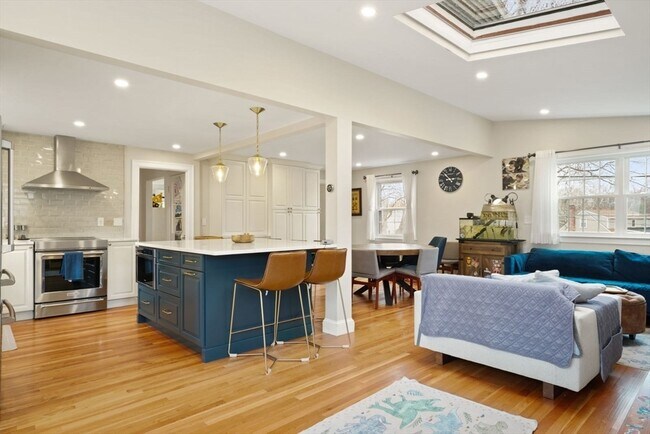 Photo - 62 Sycamore Rd