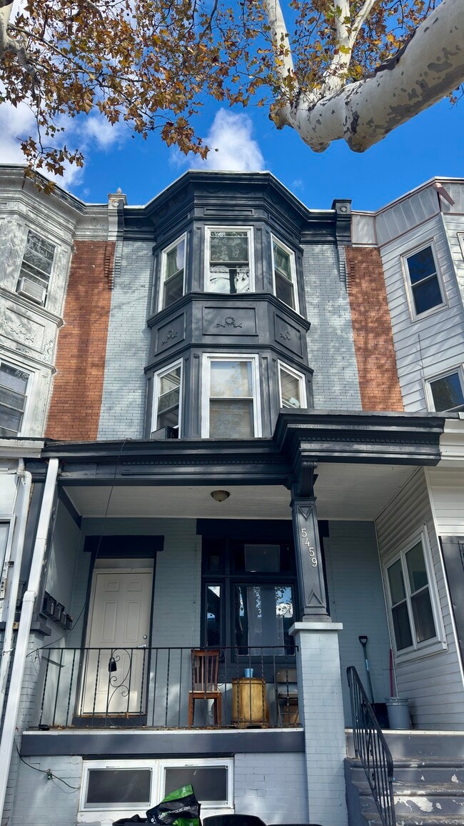 Building Photo - 5459 Cedar Ave Unit 3