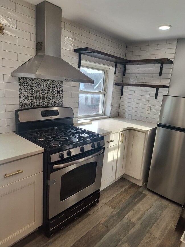 Photo - 530-532-532 40th St