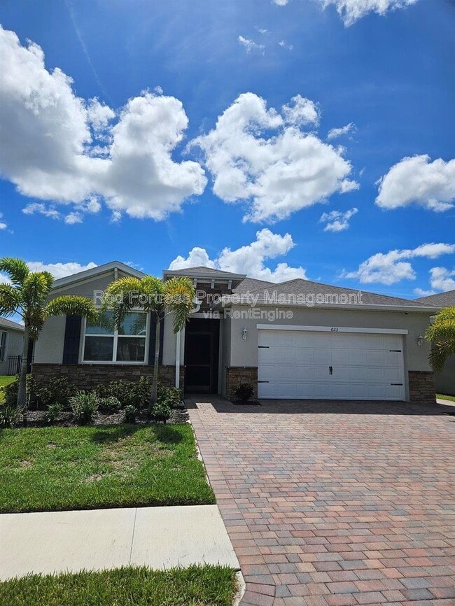 Building Photo - 623 Parkshore Lk Ave