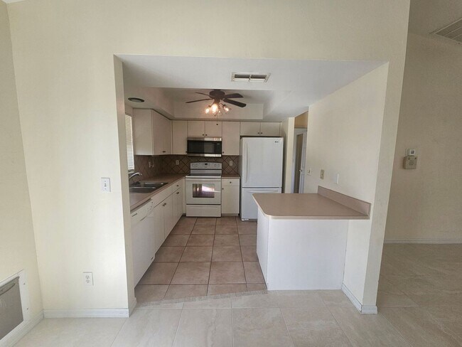 Photo - 3/2/2 Annual Rental Available!!