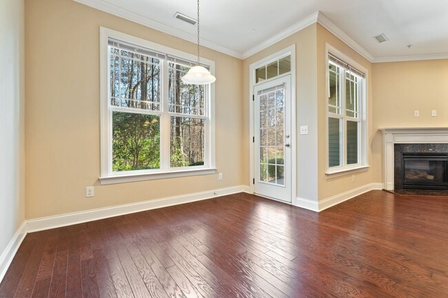 Photo - Beautiful Spacious Three Bedroom Townhouse in Carrboro!