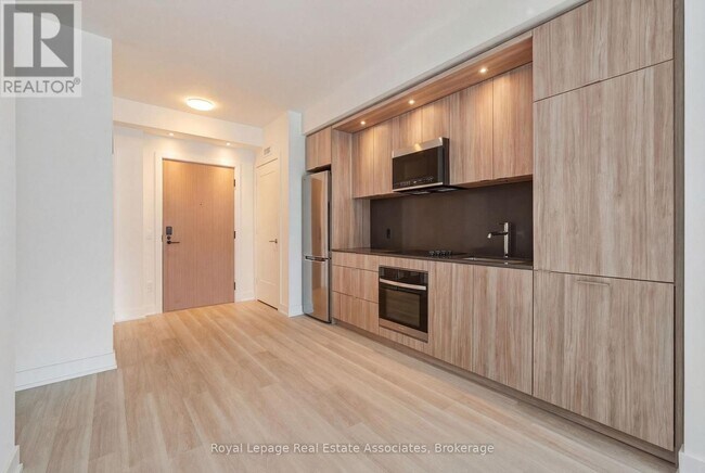 Photo - 25 Cordova Ave Unité 707