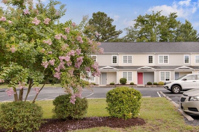 Brickyard Landing Townhomes - Brickyard Landing Townhomes
