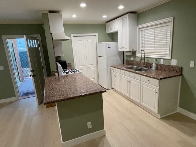 Photo - 3121 Royal Oaks Dr