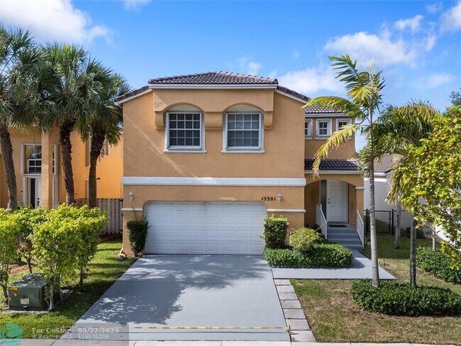 Photo - 15301 NW 1st St House