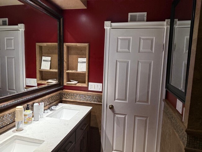 Photo - 22482 Lake Forest Ln