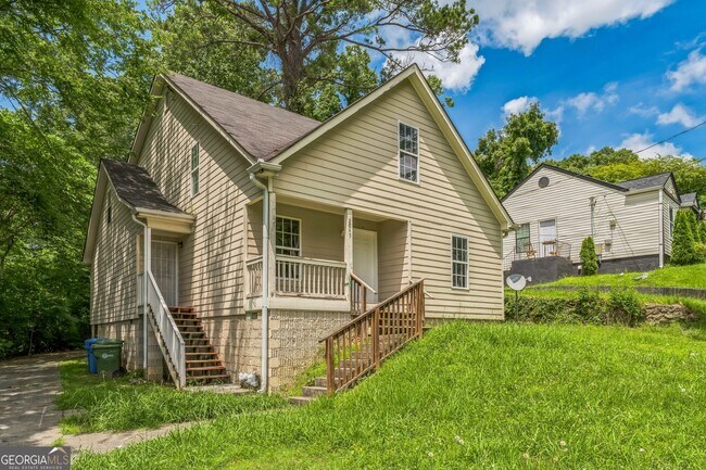 Building Photo - 2045 Baker Rd NW Rental