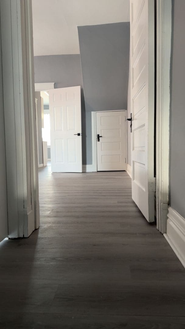 Photo - Beautiful renovated apartment with a ton o...